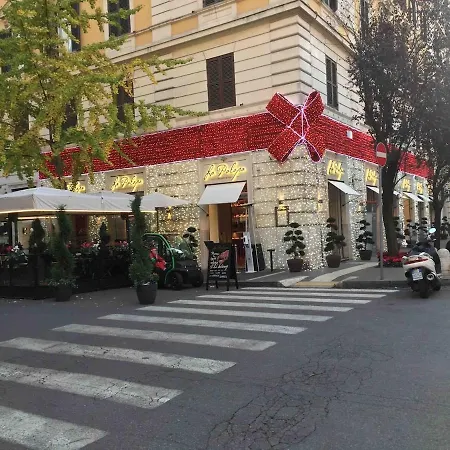 Vatican Rhapsody Lejlighed