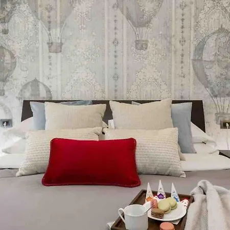 Vatican Rhapsody Apartment